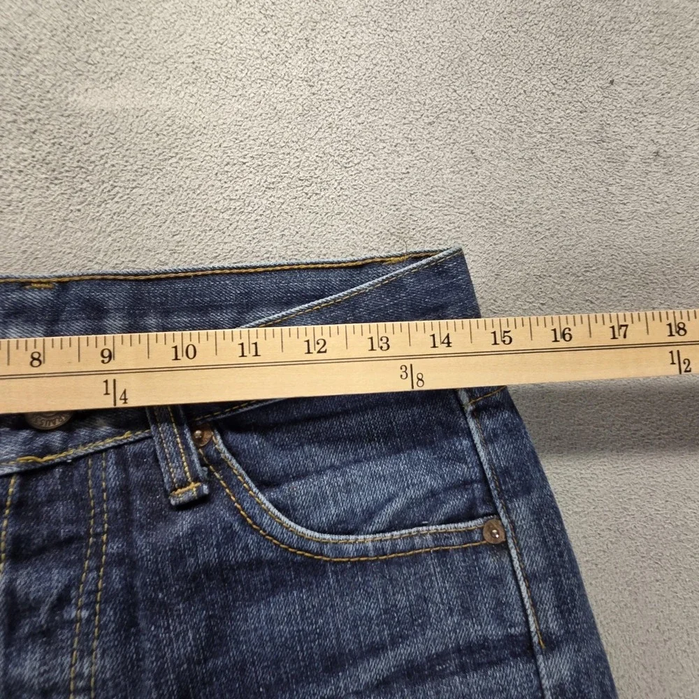 Vintage Levis 501 Jeans Mens Blue Selvedge LVC Made in USA Button Fly Fits 28x28